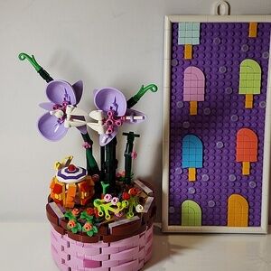 LEGO Floral Boutique Display with Lavender Orchids  43237